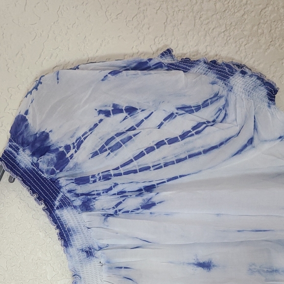 NWT fever beautiful batik top with embroidery,  L - Picture 11 of 16